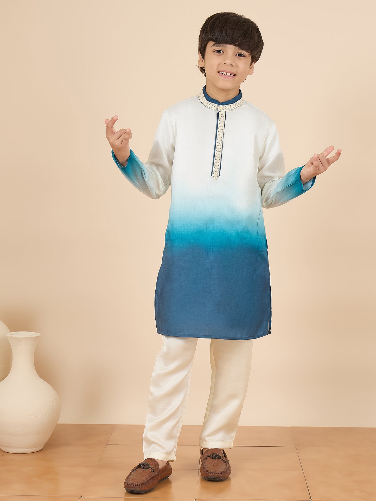 Boys Full Length Solid Kurta Set - Off-White