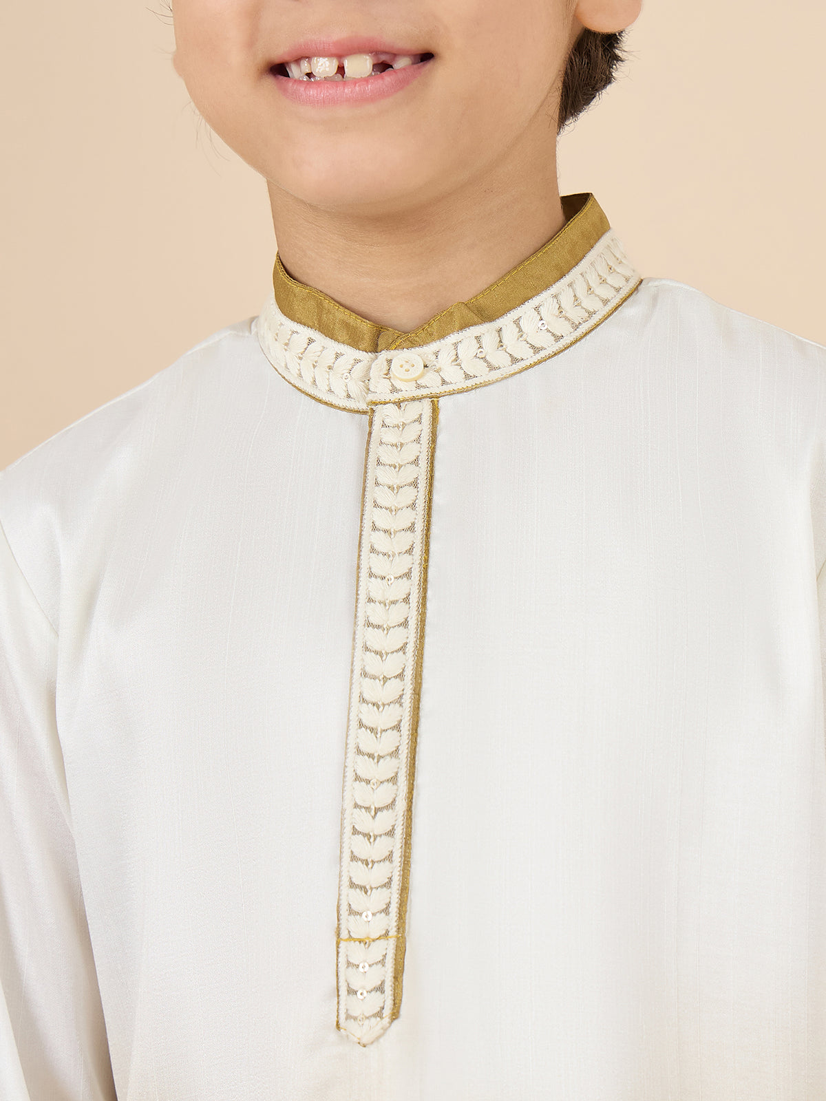 Boys Full Length Solid Kurta Set - Off-White